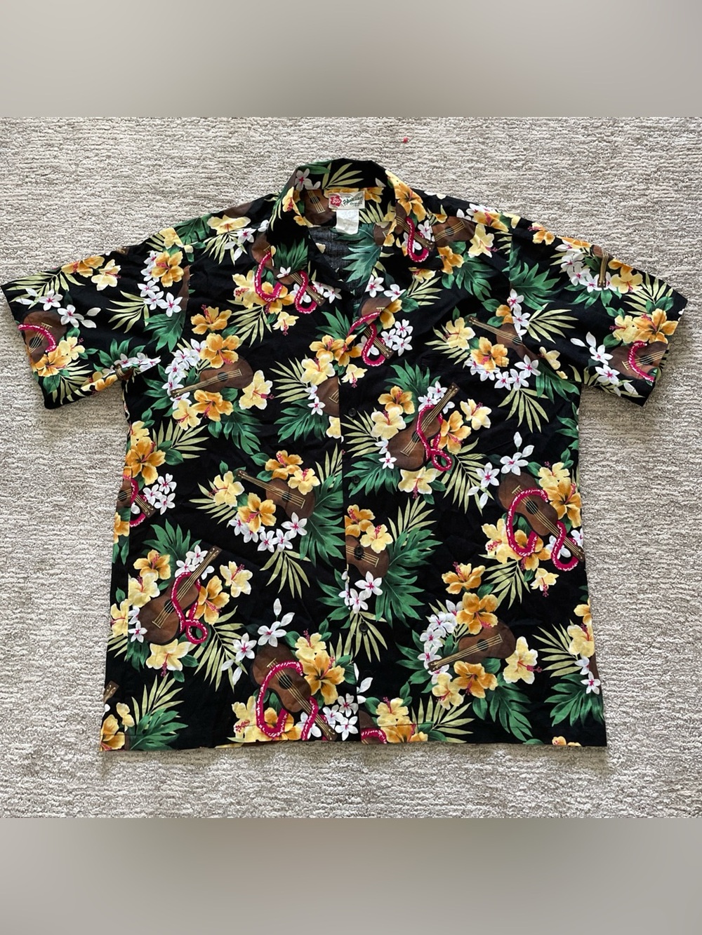 Hilo Hattie Original Hawaiian Shirt XL Floral Ukulele Print Tropical Vintage